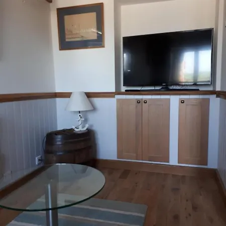 Rose By The Sea - Front Sea Views Apartamento